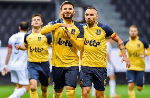 在当前的联 在当前的联