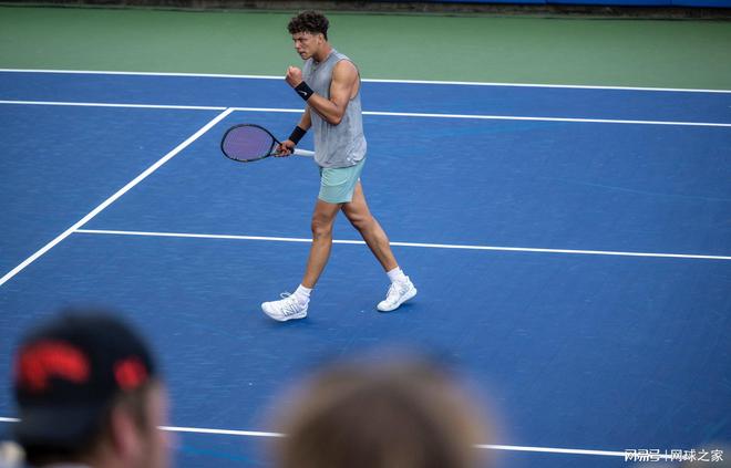 赛季前景展 赛季前景展